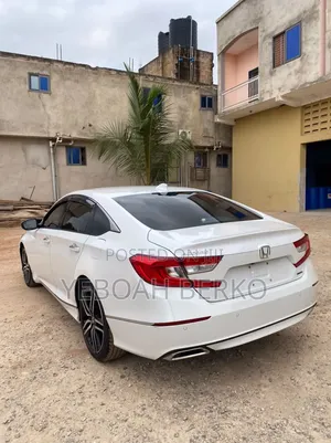 Honda Accord 2018 White
