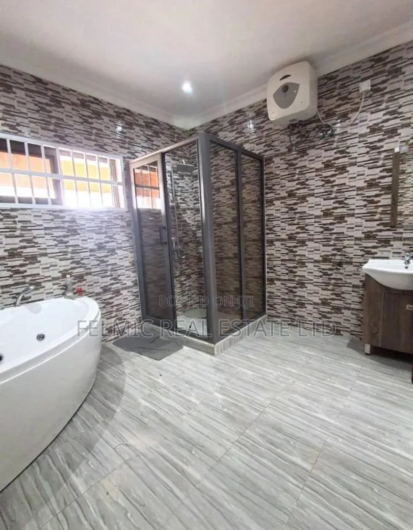 4bdrm House in Felmic Real Estate, Accra Metropolitan for rent