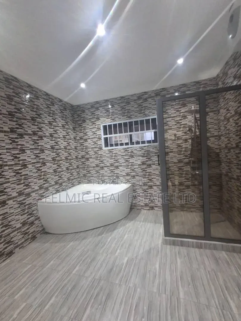 4bdrm House in Felmic Real Estate, Accra Metropolitan for rent