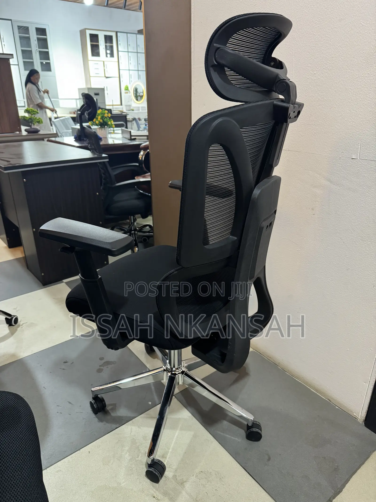 Mesh Executive Chair