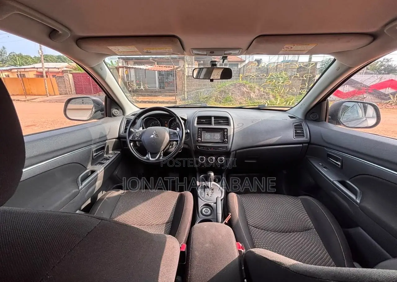 Mitsubishi RVR 2016 Gray