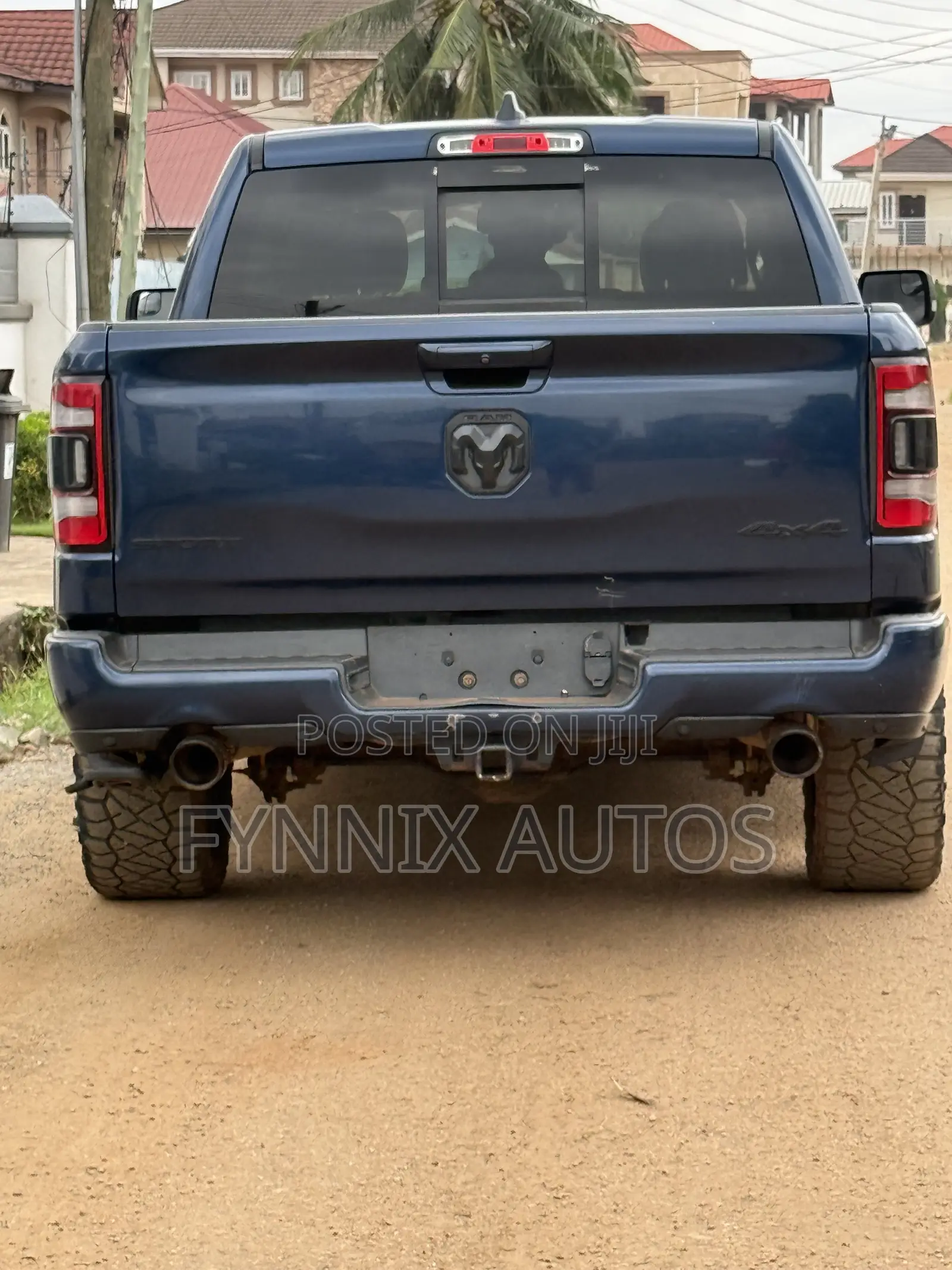 RAM 1500 2020 Blue