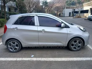 Kia Morning 2015 Silver