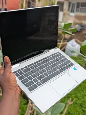 Laptop HP EliteBook 830 G8 16GB Intel Core i5 SSD 256GB