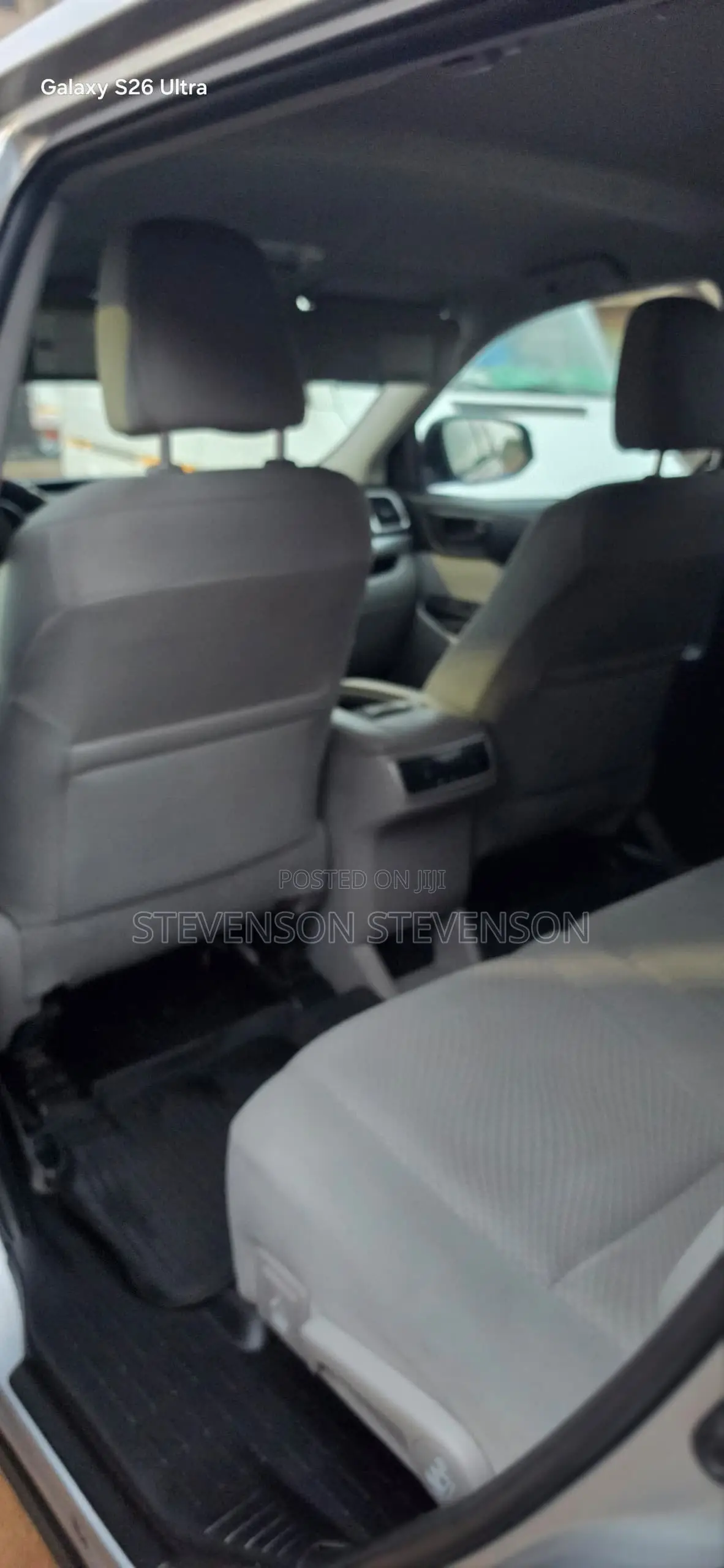 Toyota Highlander LE Plus 2019 Silver