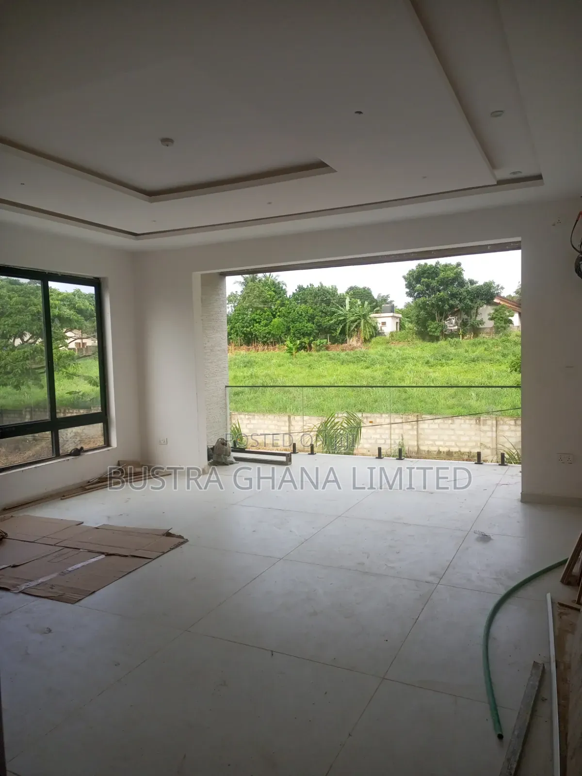 4bdrm Mansion in Pokuase Acp, Budumburam for sale