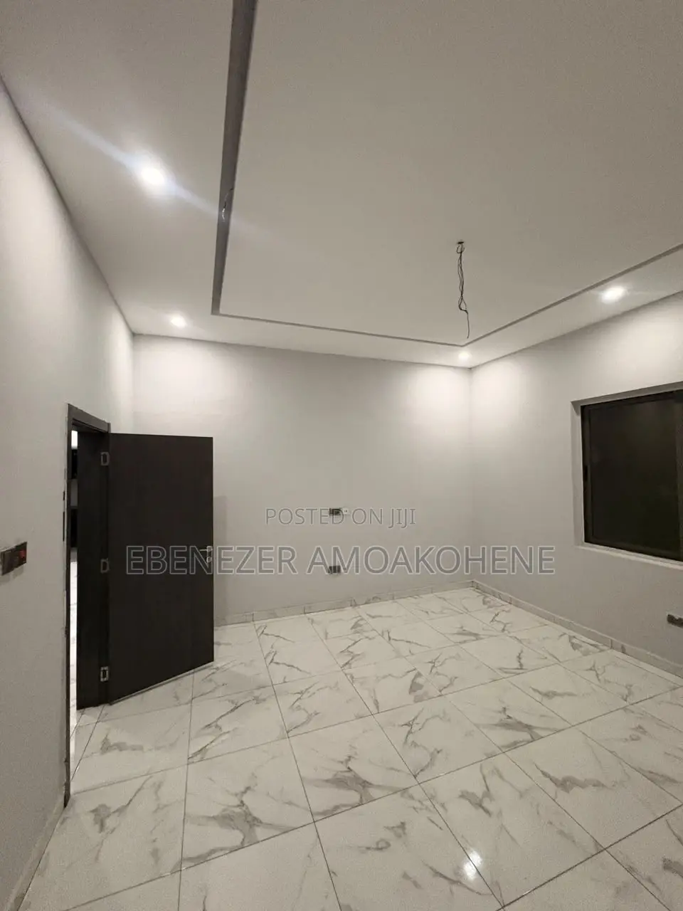 Furnished 1bdrm Apartment in 7 Brothers Studio, Overhead for rent