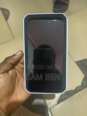 New Apple iPhone 11 128 GB Black