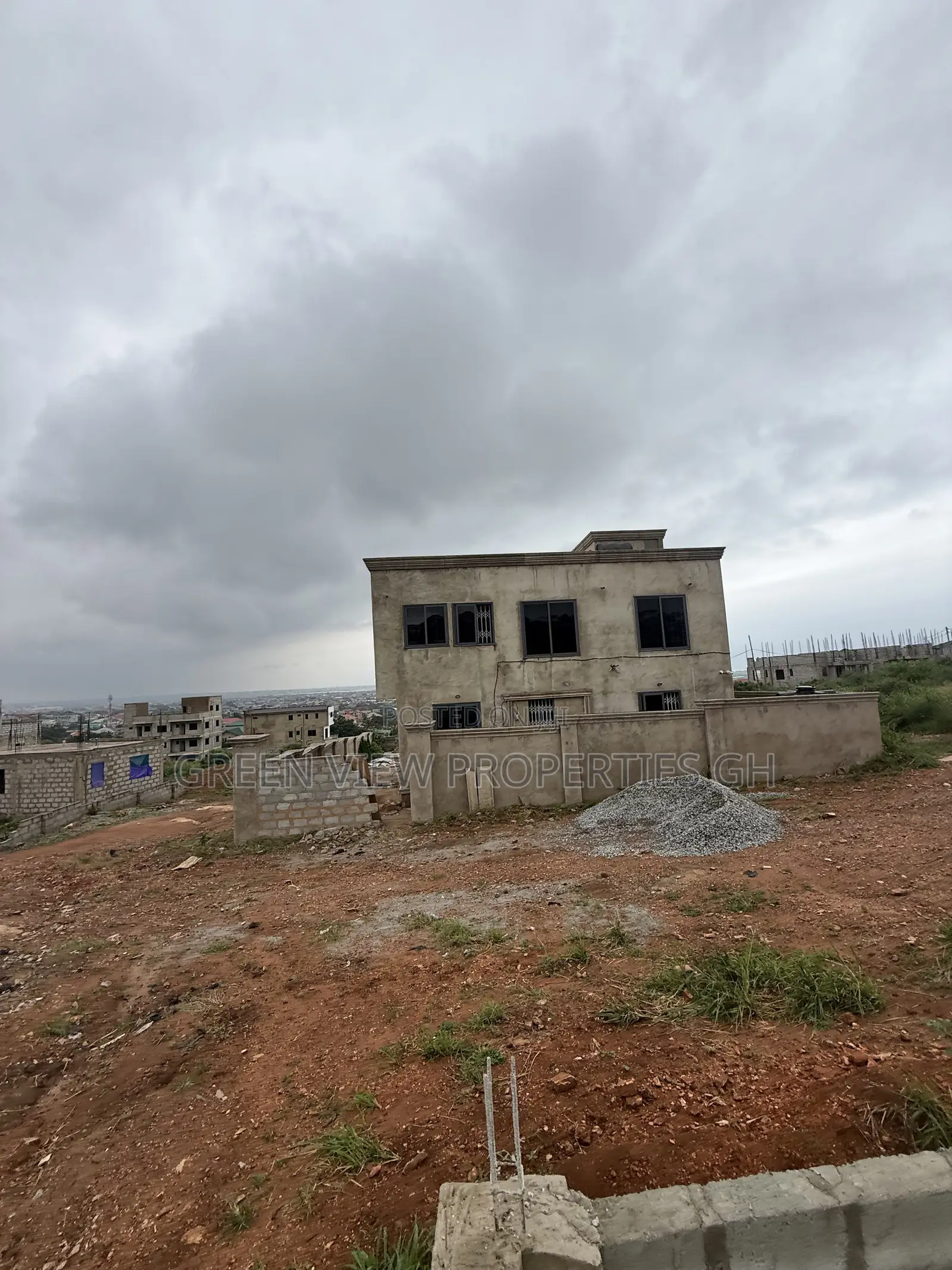 Registered Land for Sale – Kings University / West Hills Mall Enclave