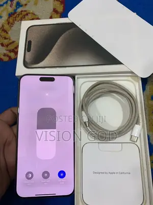 Apple iPhone 15 Pro Max 256 GB