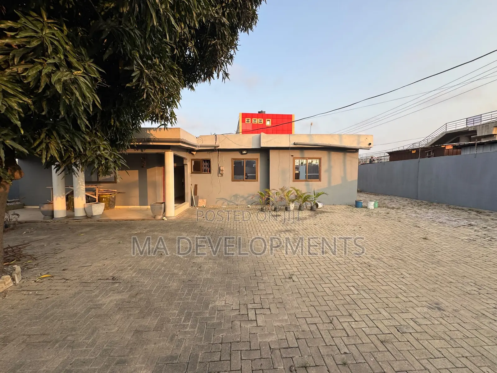 7 Bedroom House Commercial Space for Rent at Achimota