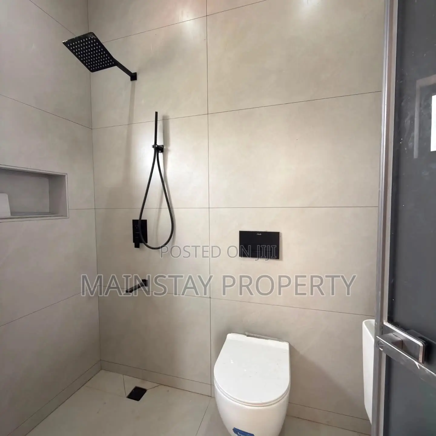 4bdrm House in Mainstay Estates, East Legon for sale