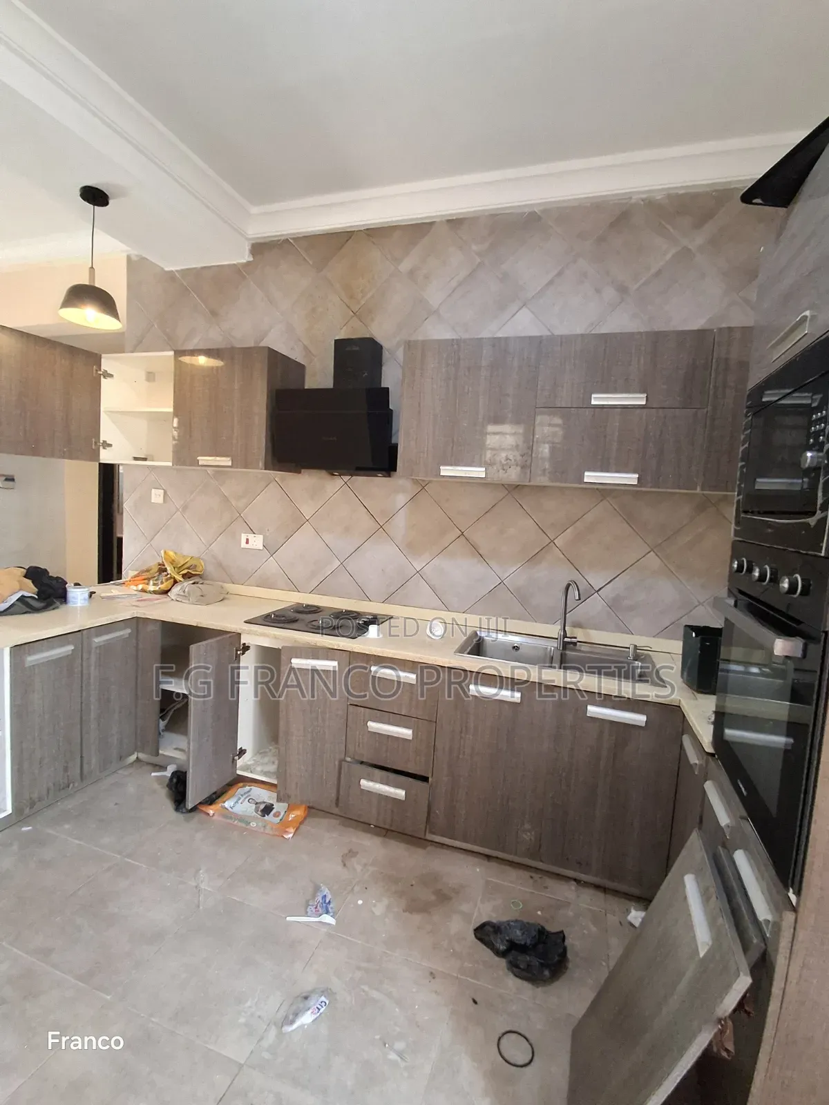 4bdrm House in Kg Franco Properties, Ability for rent