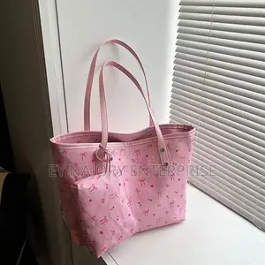 Women’s Bag Niche Design UnderArm Totebag With a Mini Purse