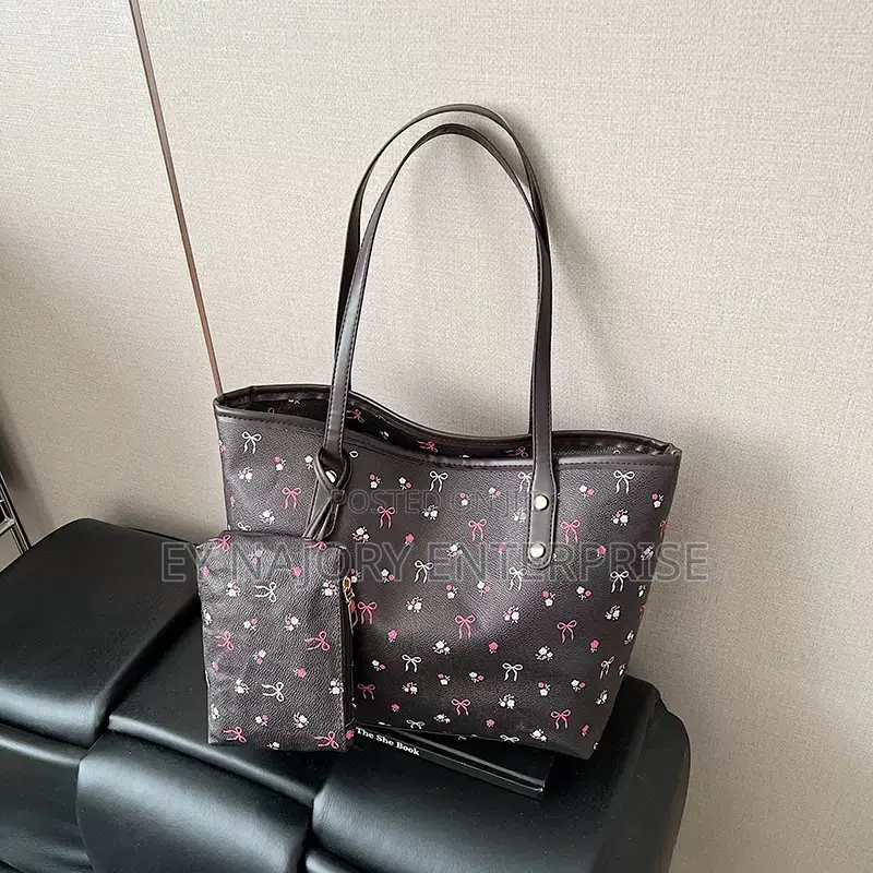 Women’s Bag Niche Design UnderArm Totebag With a Mini Purse