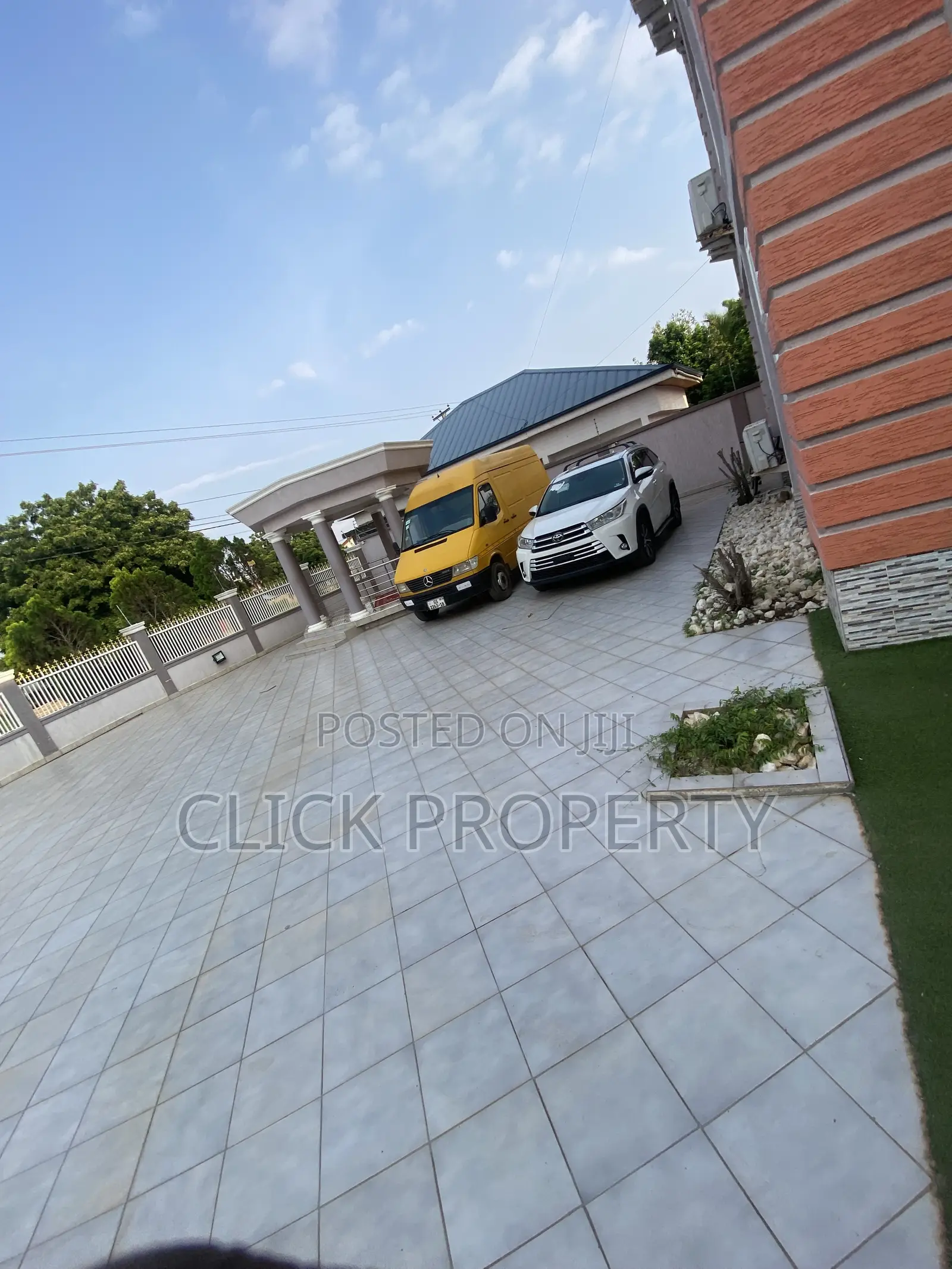 2bdrm Apartment in Ogbojo East Legon, Madina for rent