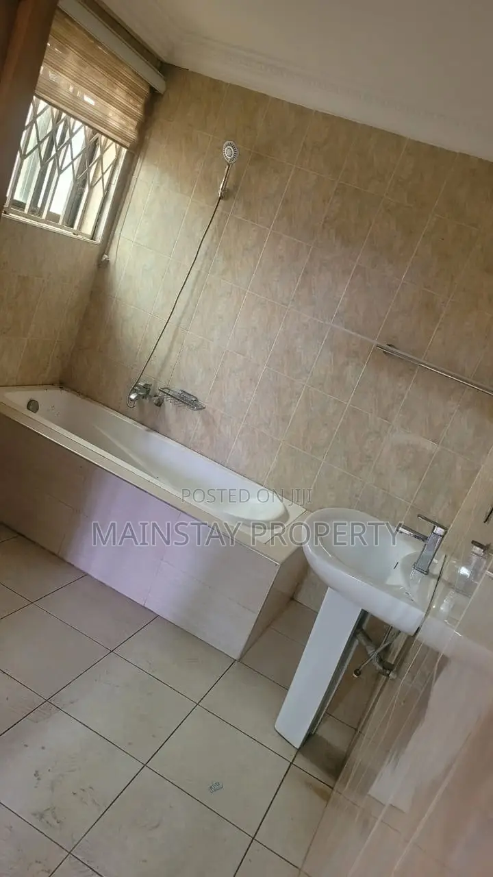 5bdrm House in Mainstay Estates, East Legon for rent