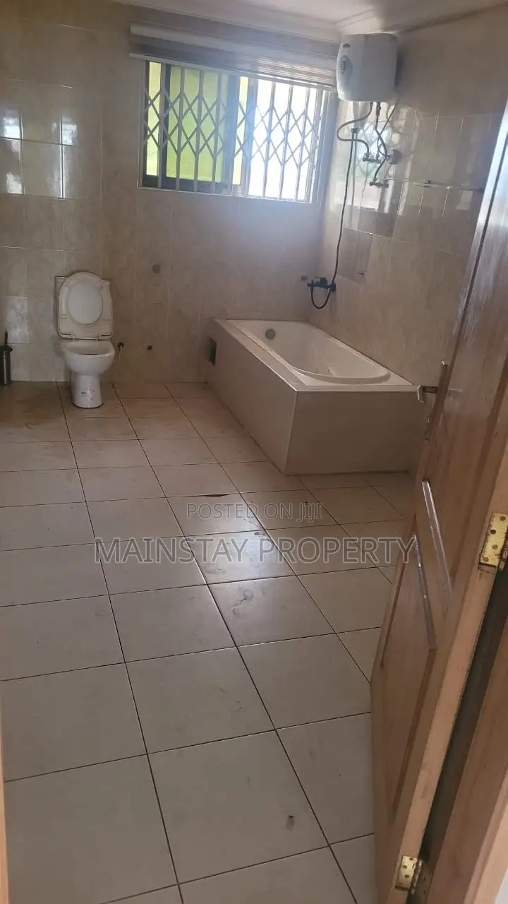 5bdrm House in Mainstay Estates, East Legon for rent