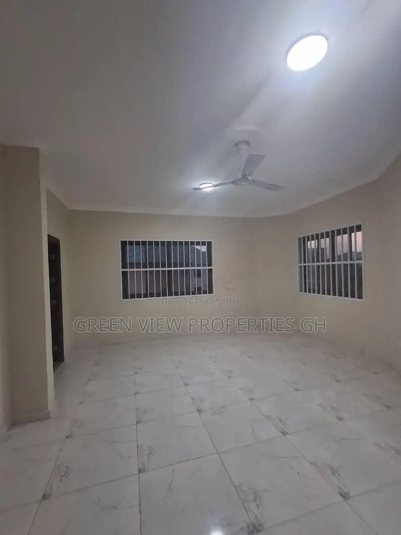4bdrm Duplex in Ashaley Botwe for rent