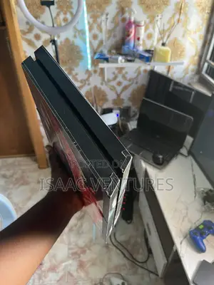 Ps4 500gb With One Controller