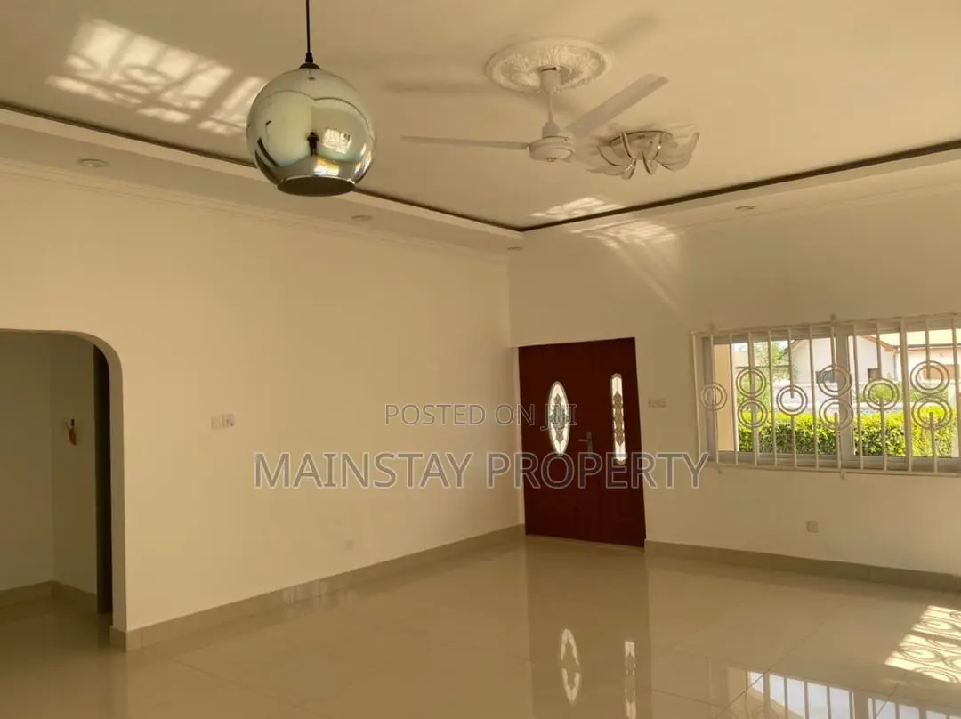3bdrm Townhouse / Terrace in Mainstay Estates, Spintex for rent