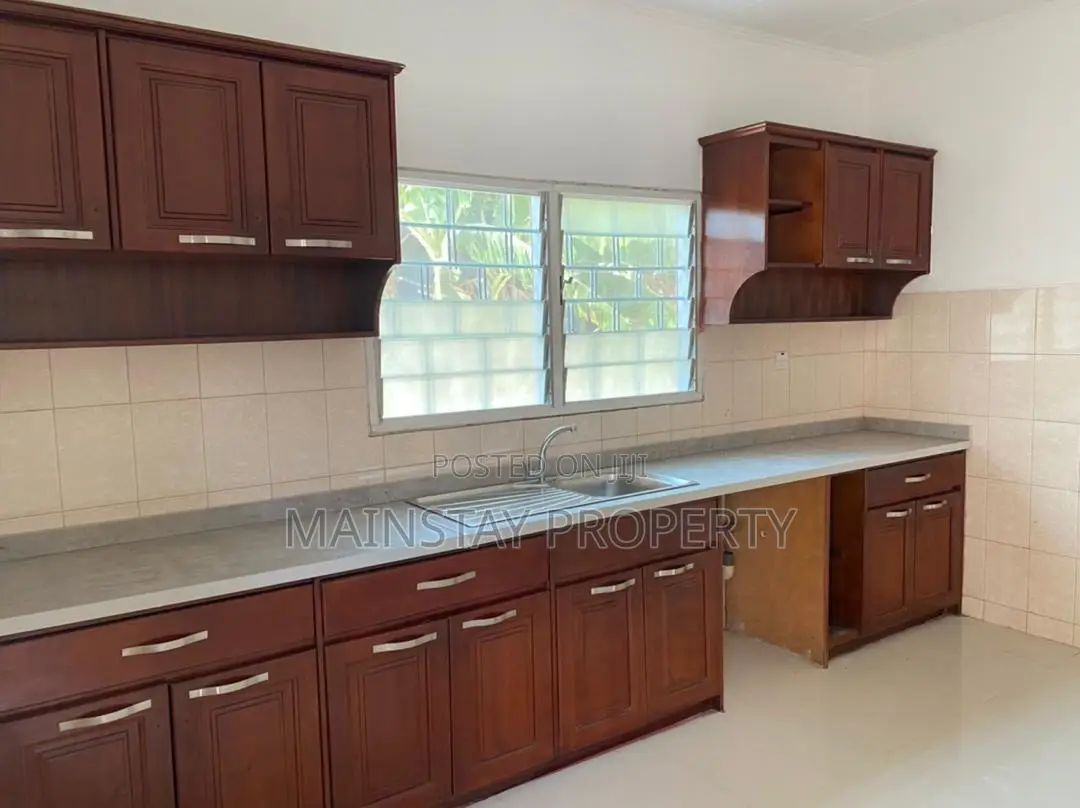 3bdrm Townhouse / Terrace in Mainstay Estates, Spintex for rent