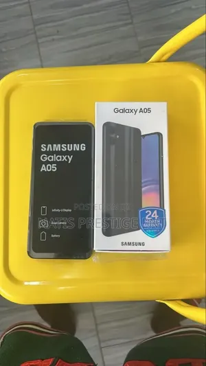 New Samsung Galaxy A05 64 GB Black