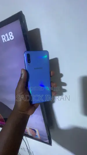 Samsung Galaxy A70 128 GB Blue