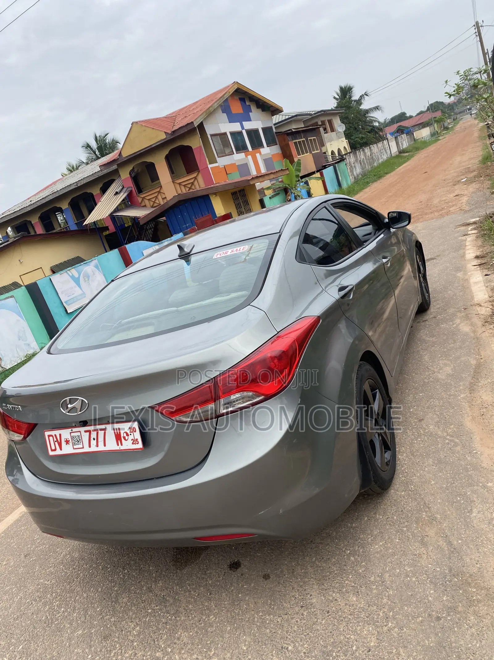 Hyundai Elantra Limited Sedan FWD (1.8L 4cyl 6A) 2013 Gray