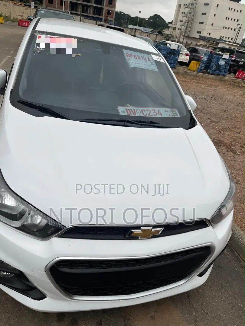 Chevrolet Spark 2016 White