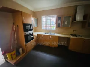 4bdrm House in Achimota Golf Hills, School Area for rent