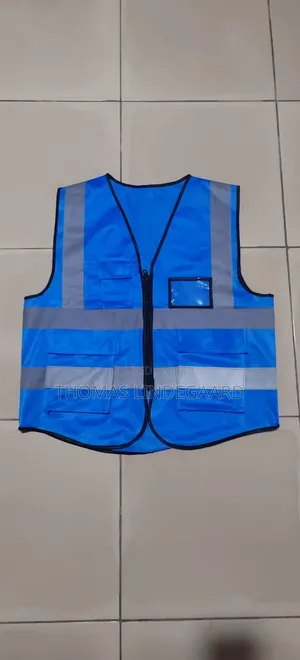 High-Visibility Reflective Safety Vest With Pockets