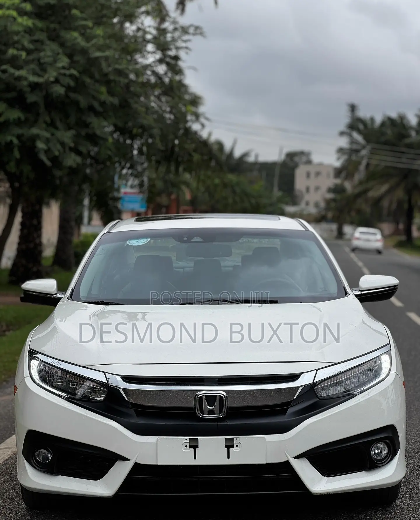 Honda Civic Touring 4dr Sedan (1.5L 4cyl) 2016 White