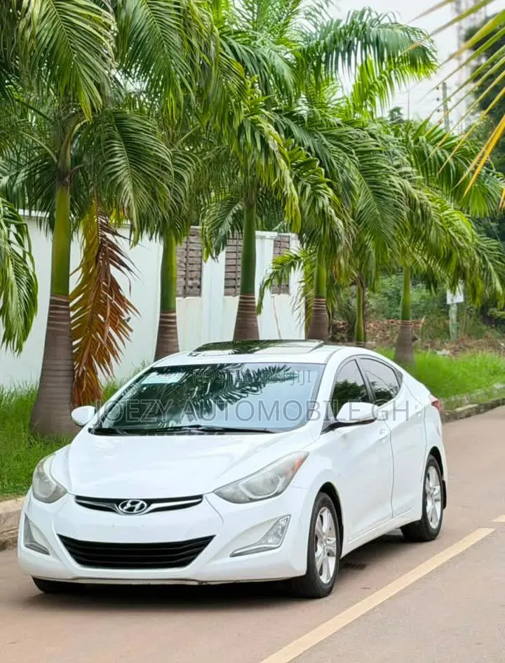 Hyundai Elantra 2016 White