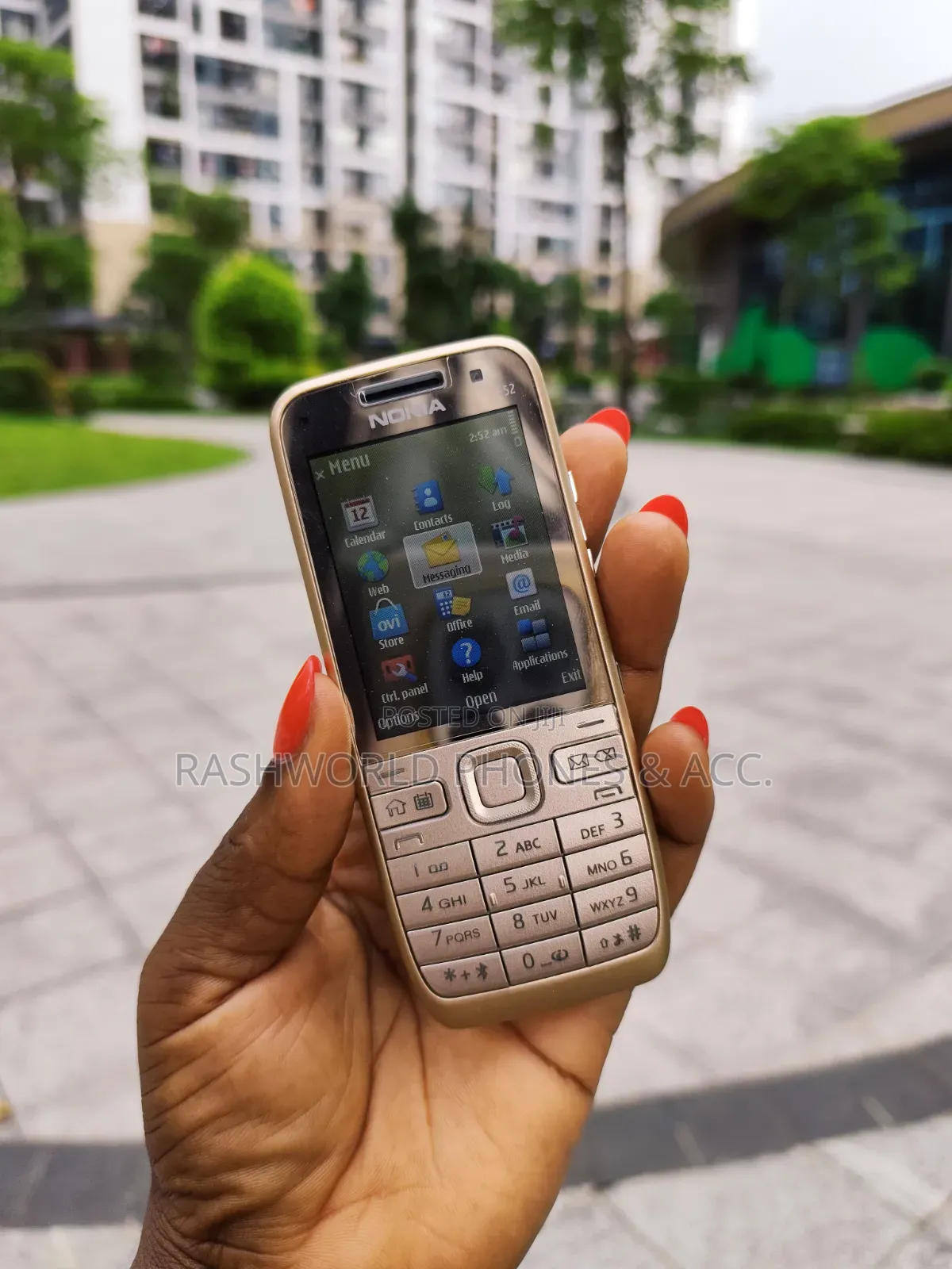 Nokia E52 Bronze