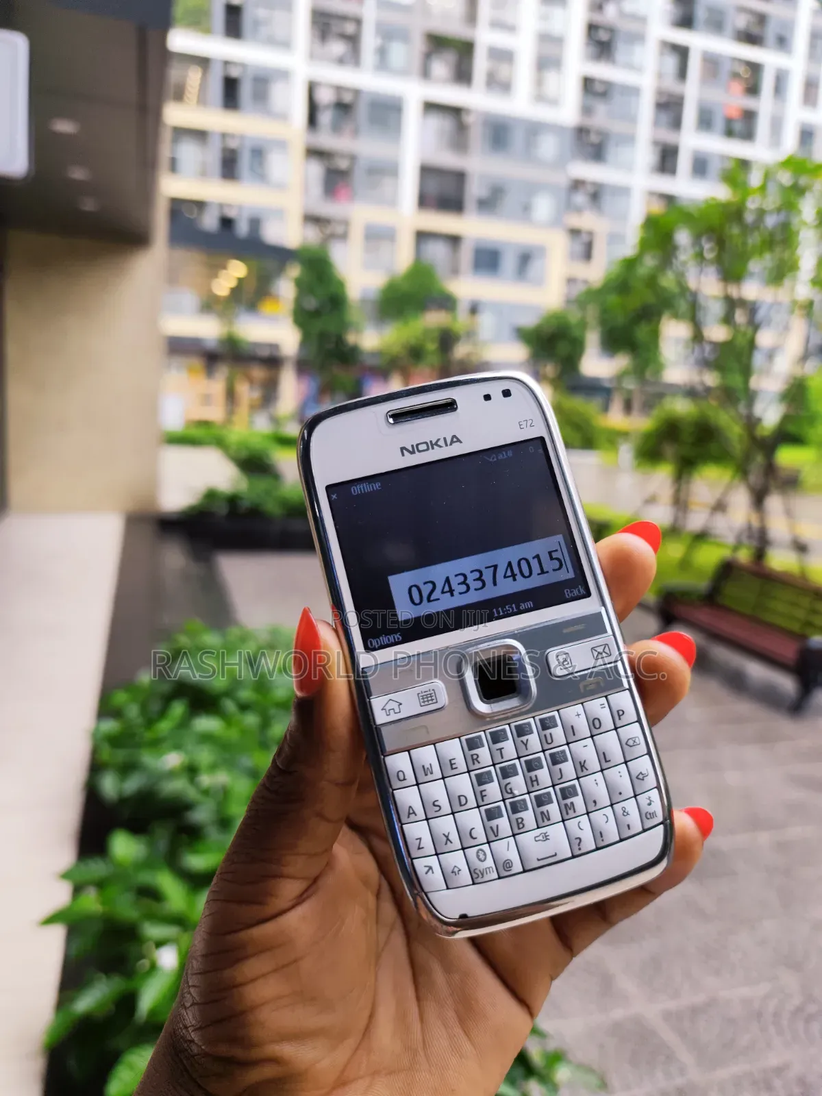 Nokia E72 White