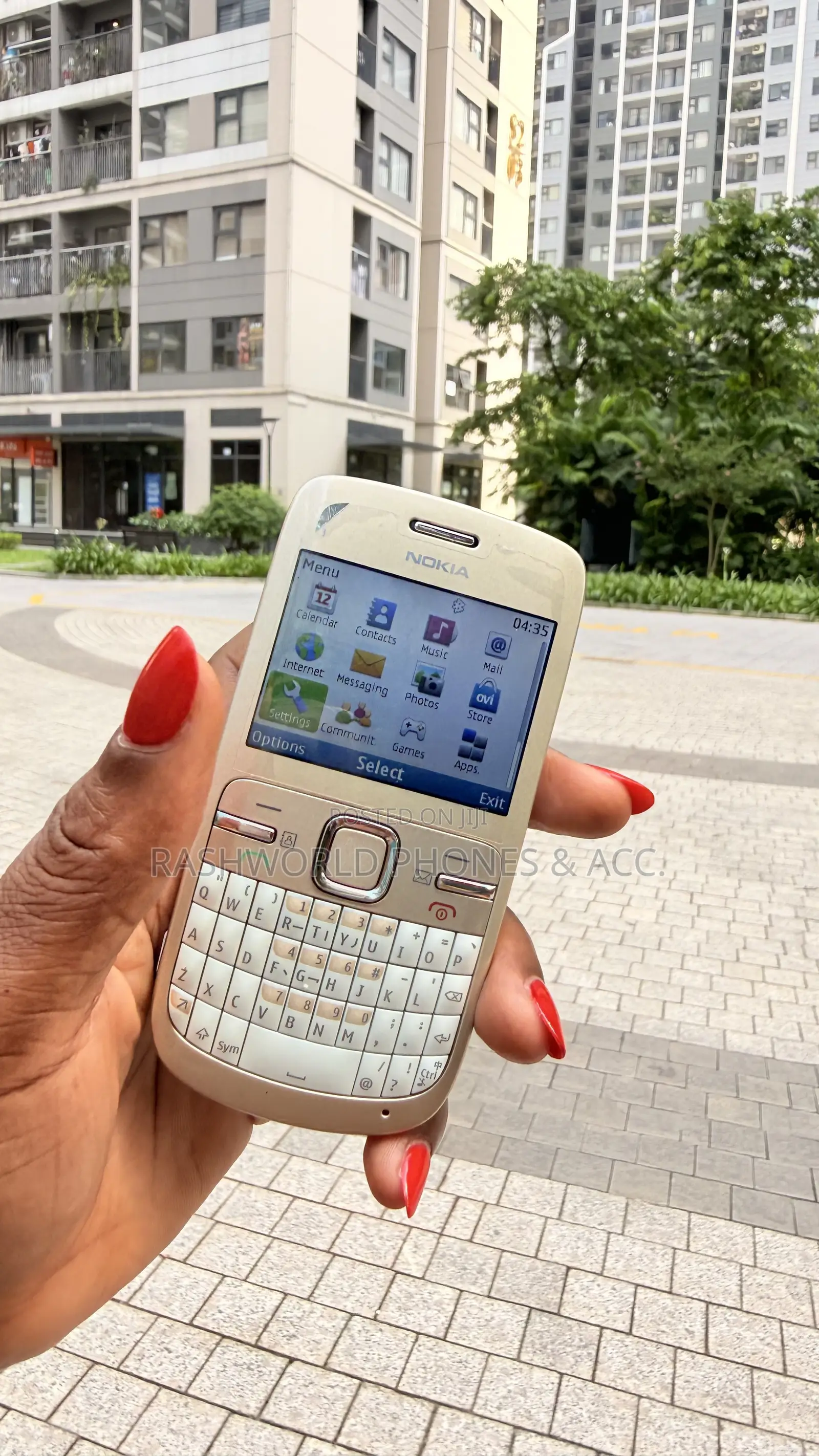 Nokia C300 32 GB Gold