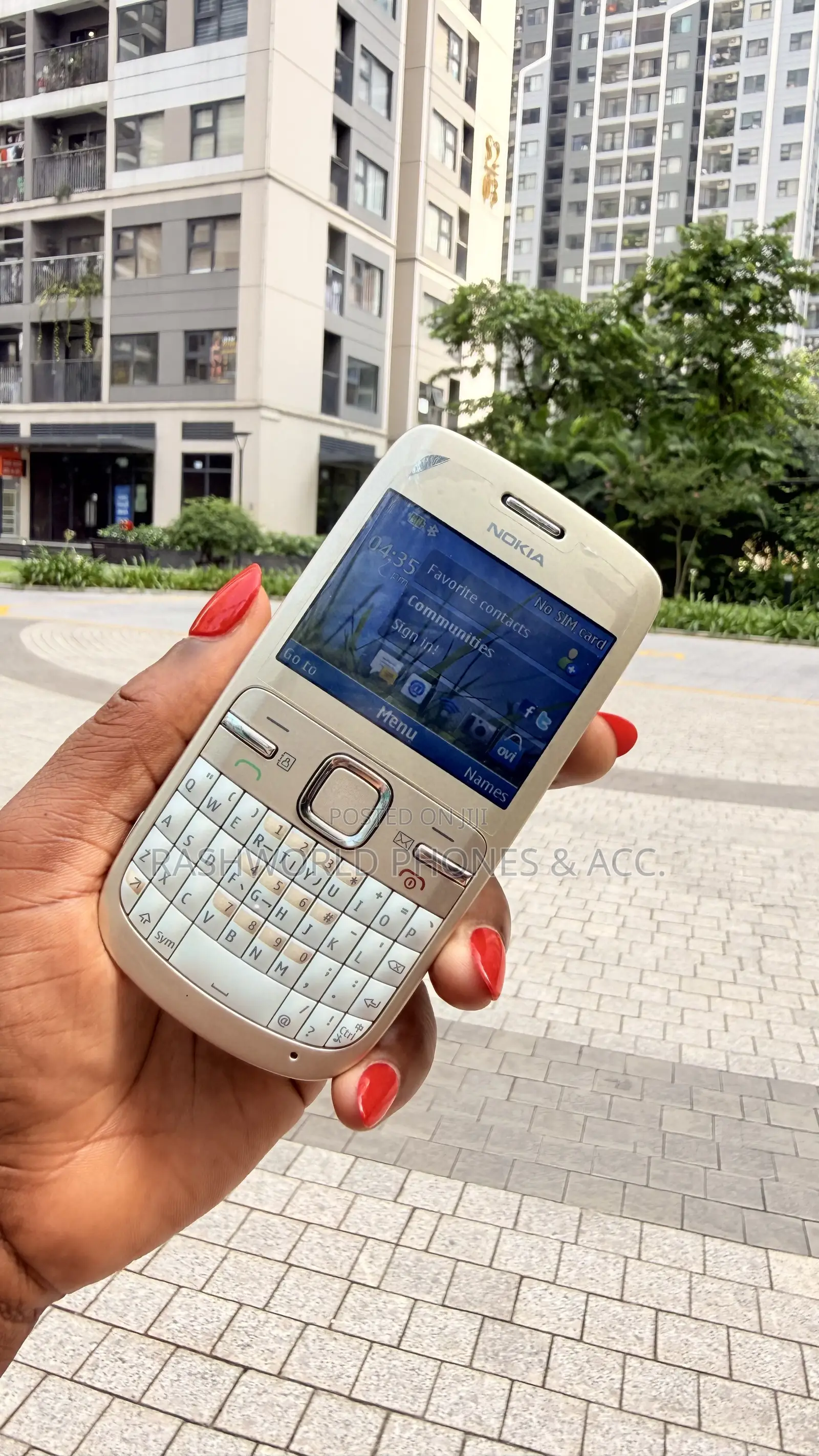 Nokia C300 32 GB Gold