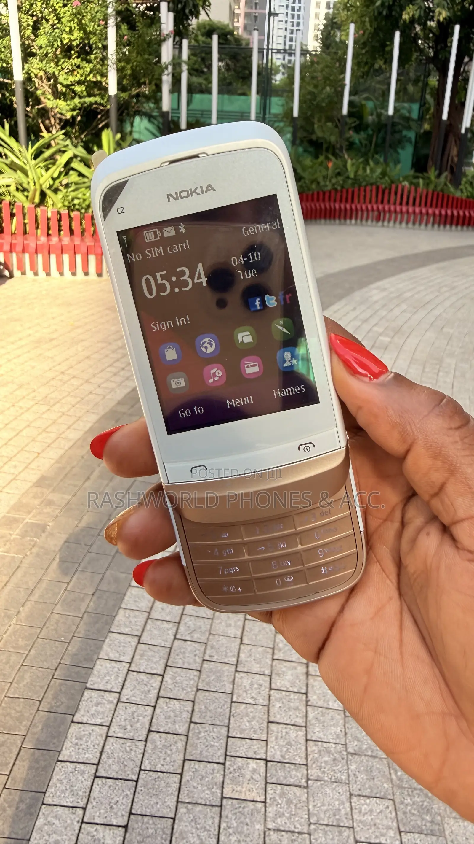 Nokia C2-02 White