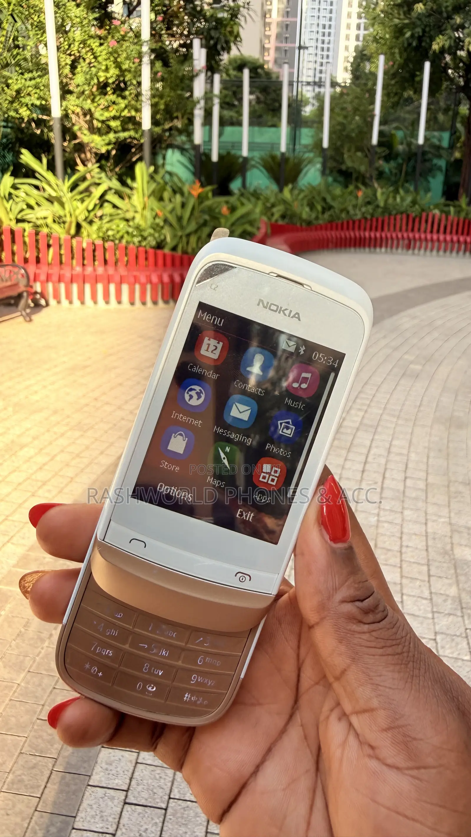 Nokia C2-02 White