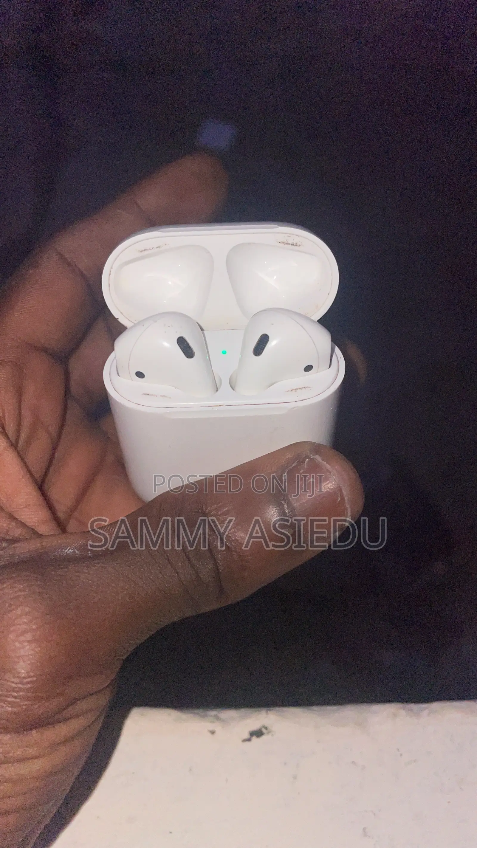 USA Slightly Used Original AirPods 1