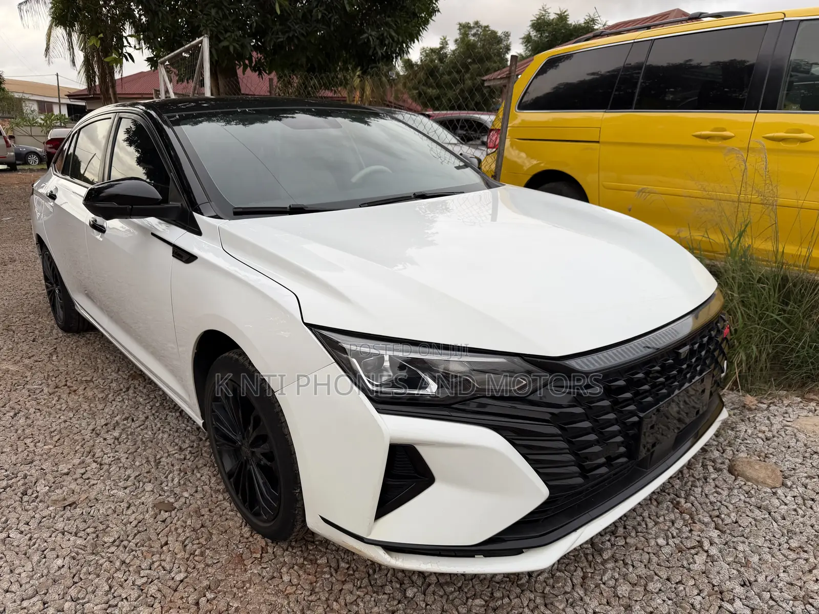 Dongfeng Fengxing Joyear 2021 White
