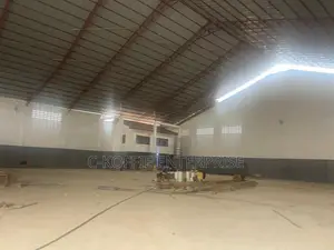 1400 SQM Warehouse at Accra Central for Rent