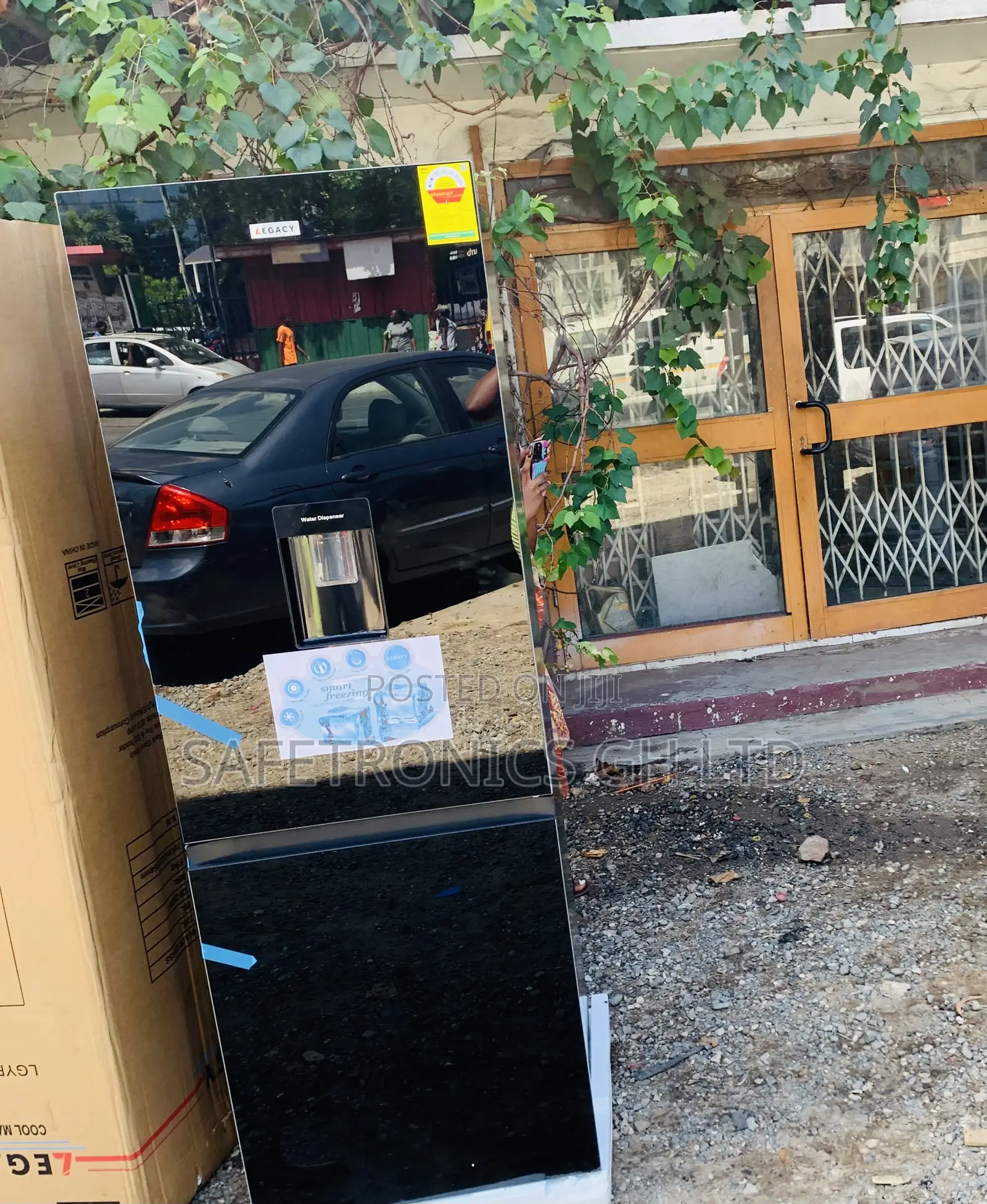 Most Unique Legacy 311L Black Mirror Glass Refrigerator