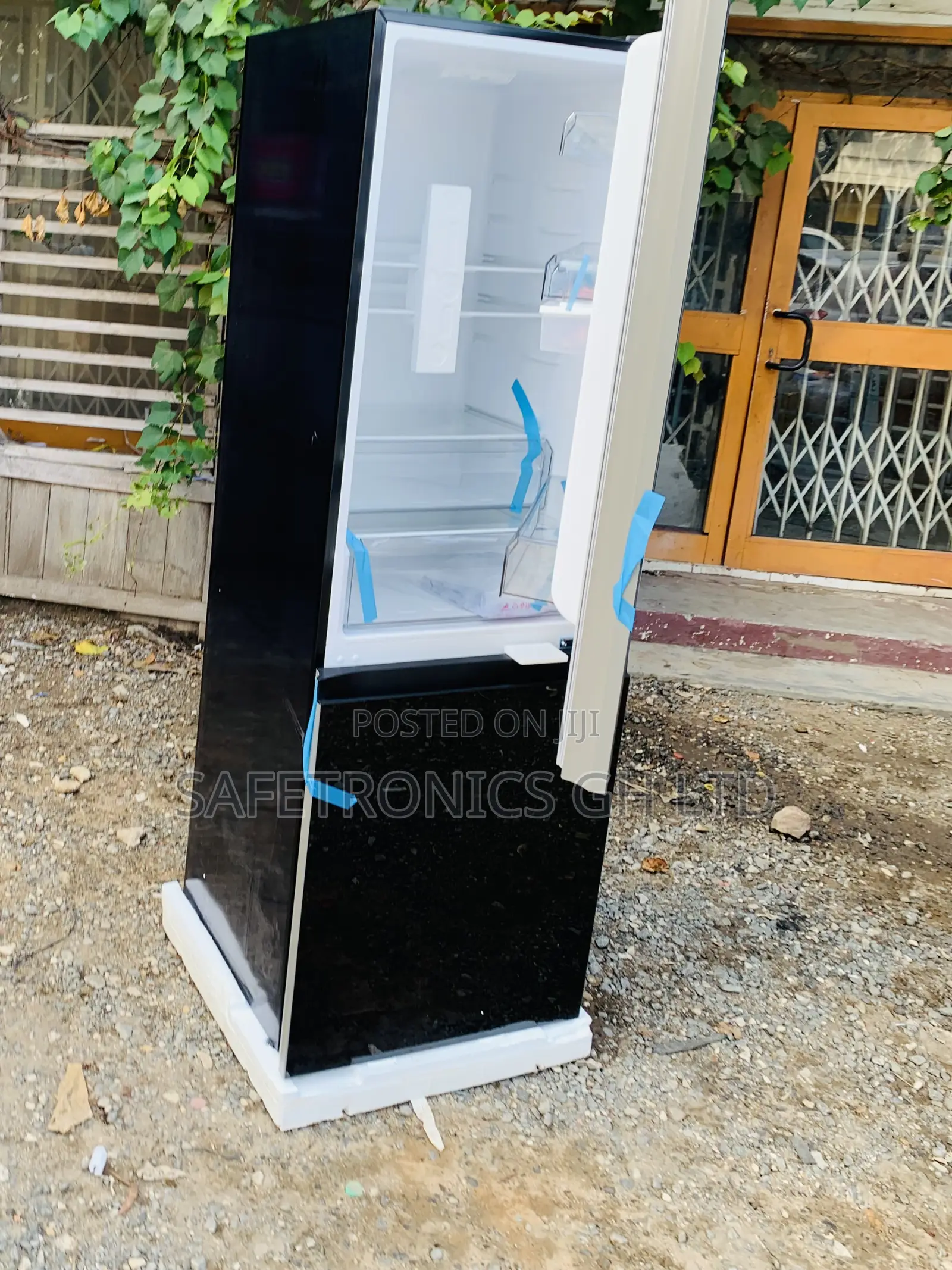 Recommend New Legacy 311L Black Mirror Glass Refrigerator