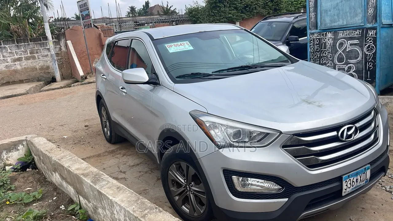 Hyundai Santa Fe 2015 Silver