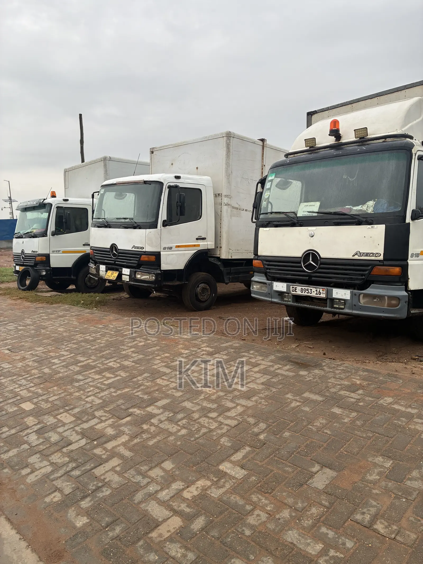 Sealed Container Trucks Available for Rent