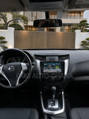 Nissan Navara 2021 Black