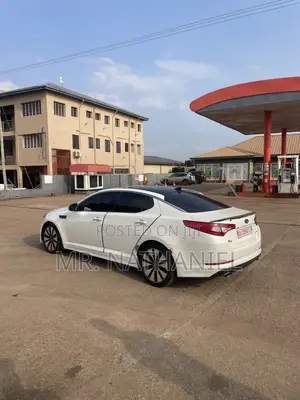 Kia Optima 2011 White