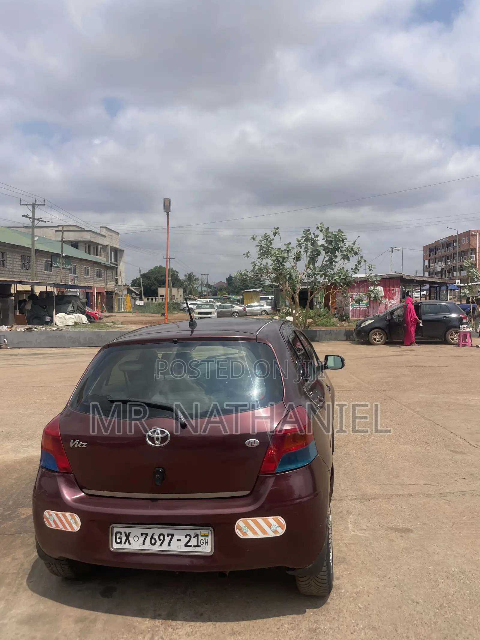 Toyota Vitz 2010 Burgundy
